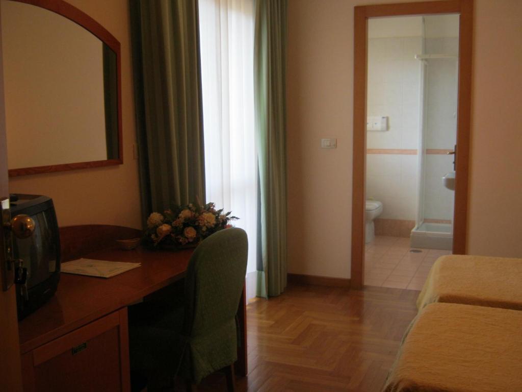 Hotel Giardino Dei Principi D'Abruzzo Città Sant'Angelo Esterno foto