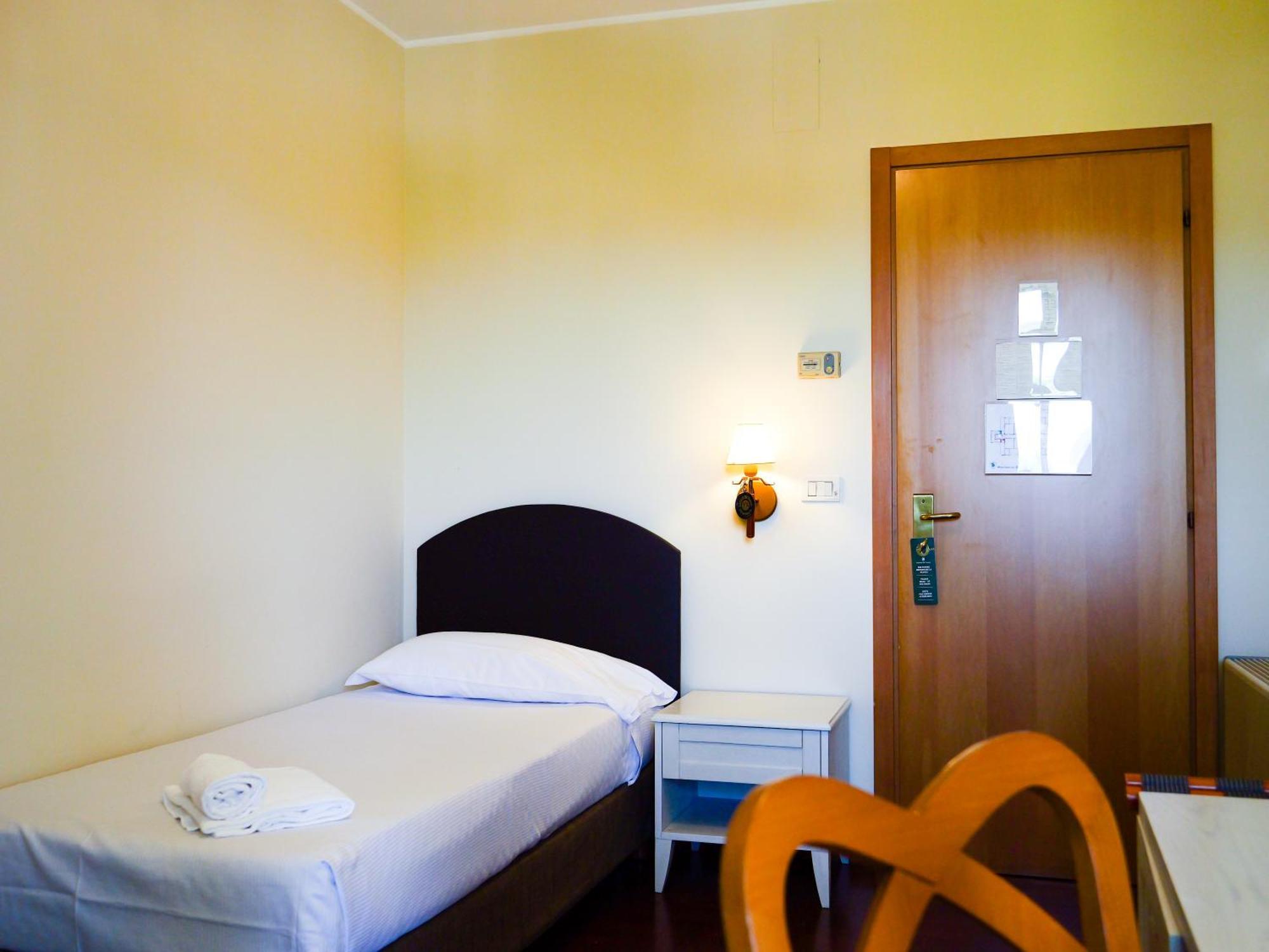 Hotel Giardino Dei Principi D'Abruzzo Città Sant'Angelo Esterno foto