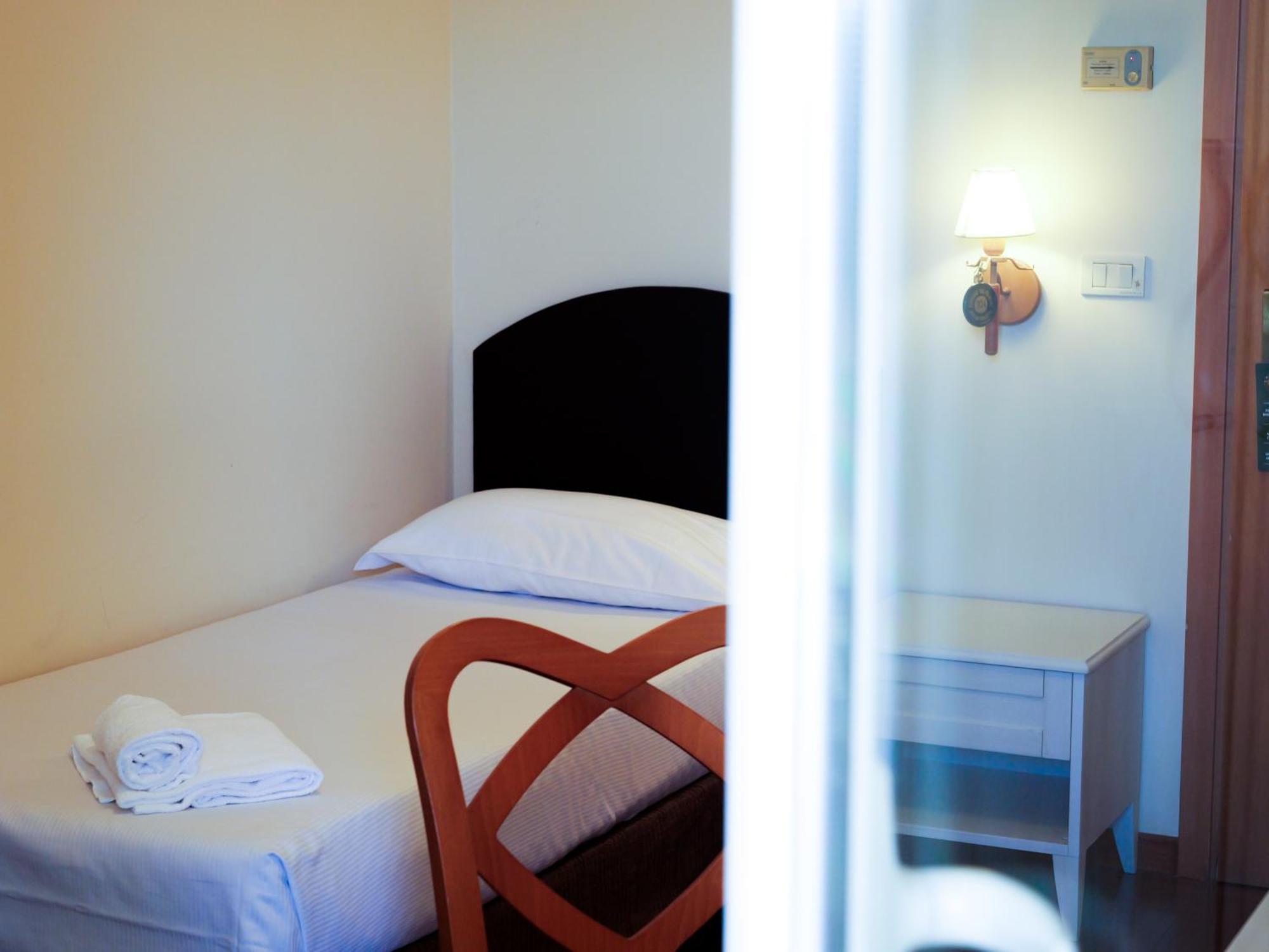 Hotel Giardino Dei Principi D'Abruzzo Città Sant'Angelo Esterno foto