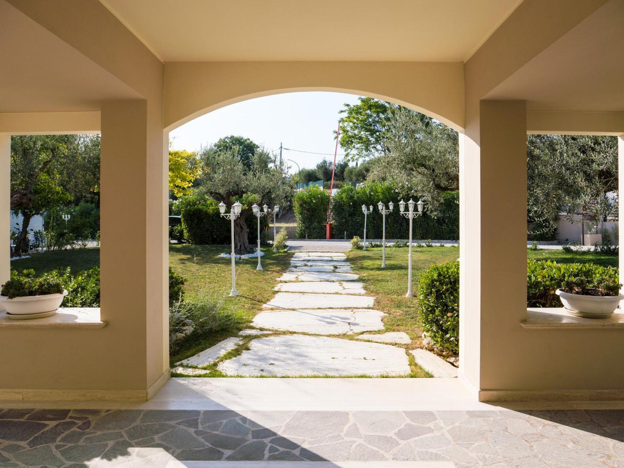 Hotel Giardino Dei Principi D'Abruzzo Città Sant'Angelo Esterno foto